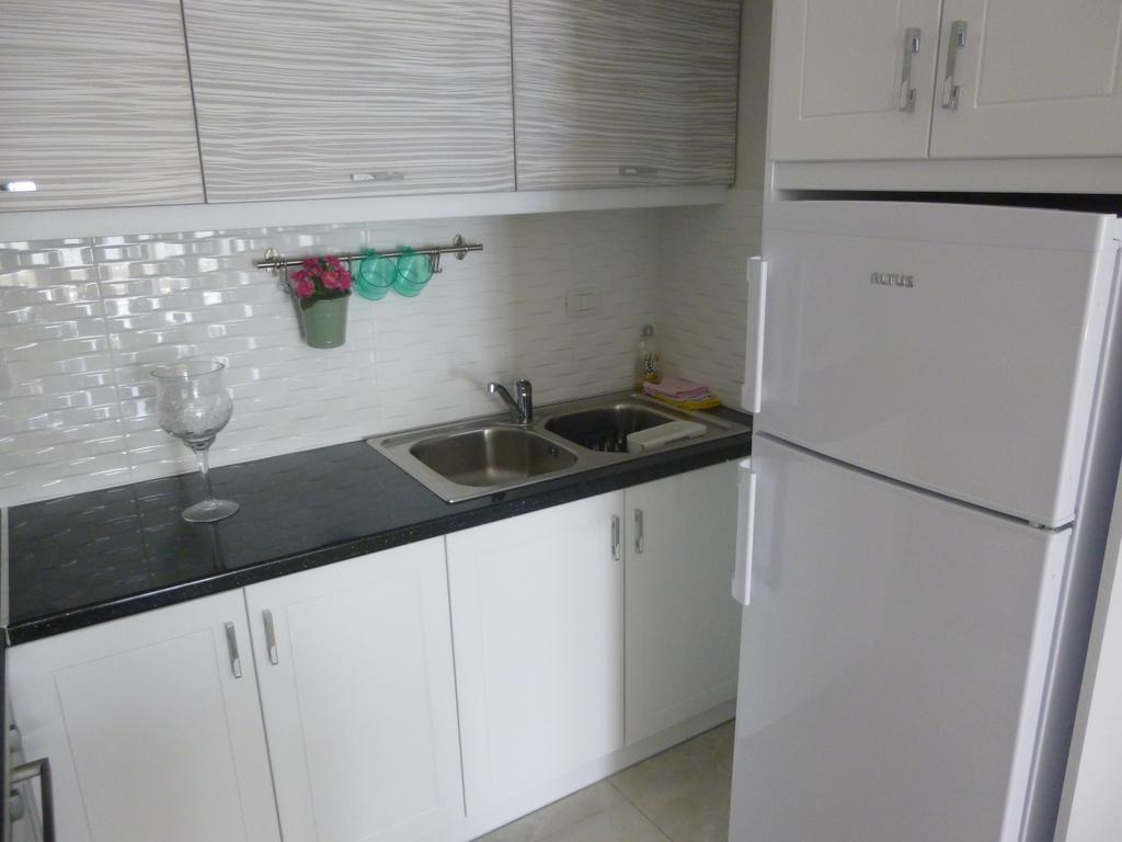Amarilis Luxury Apartment Sarandë 部屋 写真